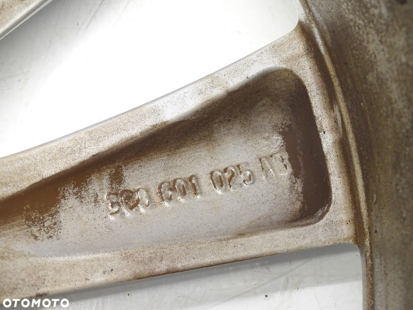 FELGA ALUFELGA R18 VW PASSAT B6 B7 CC SCIROCCO 5X112 8J ET41 3C8601025AB - 9