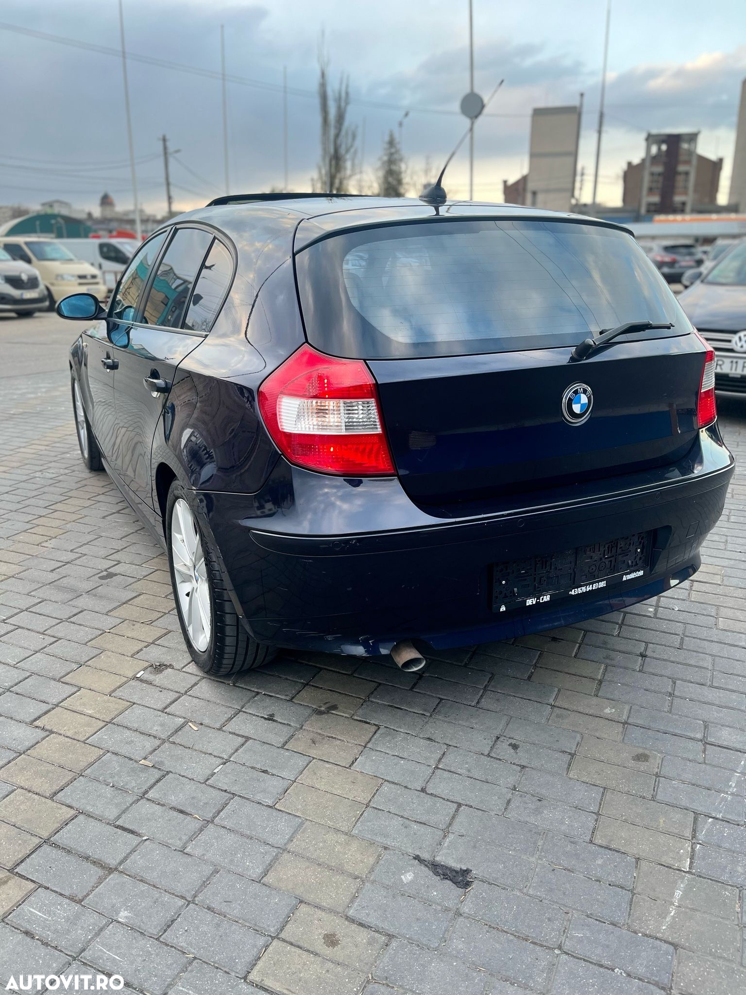 BMW Seria 1 118d - 3