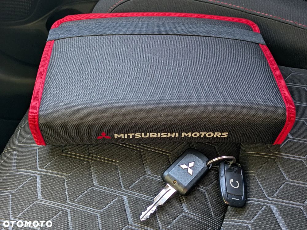 Mitsubishi ASX 2.0 4WD CVT Plus - 34