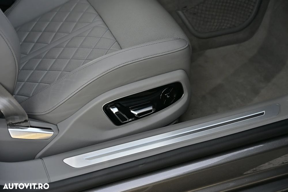 Audi A8 60 TFSI e quattro tiptronic - 31