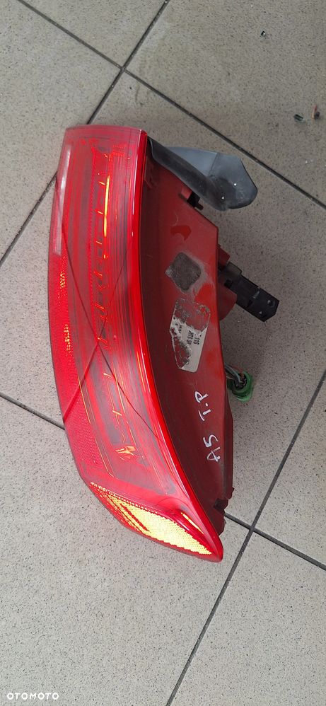Audi A5 Lampa Tył Tylna LED Prawa w błotnik zewnętrzna 8T8945096F gwarancja - 9