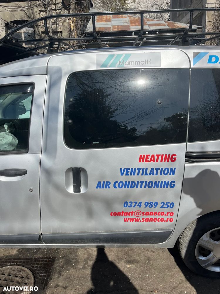 Usa stanga spate culisanta cu geam Dacia Dokker gri argintiu 2016 - 2