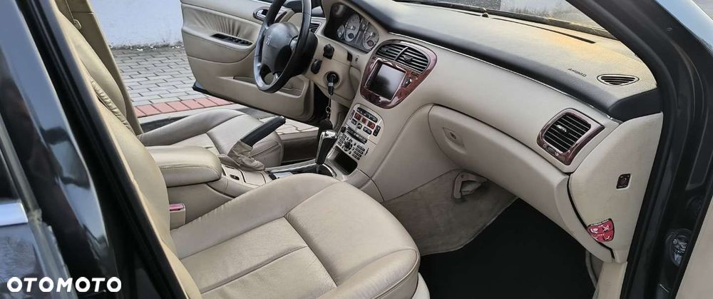 Peugeot 607 - 33