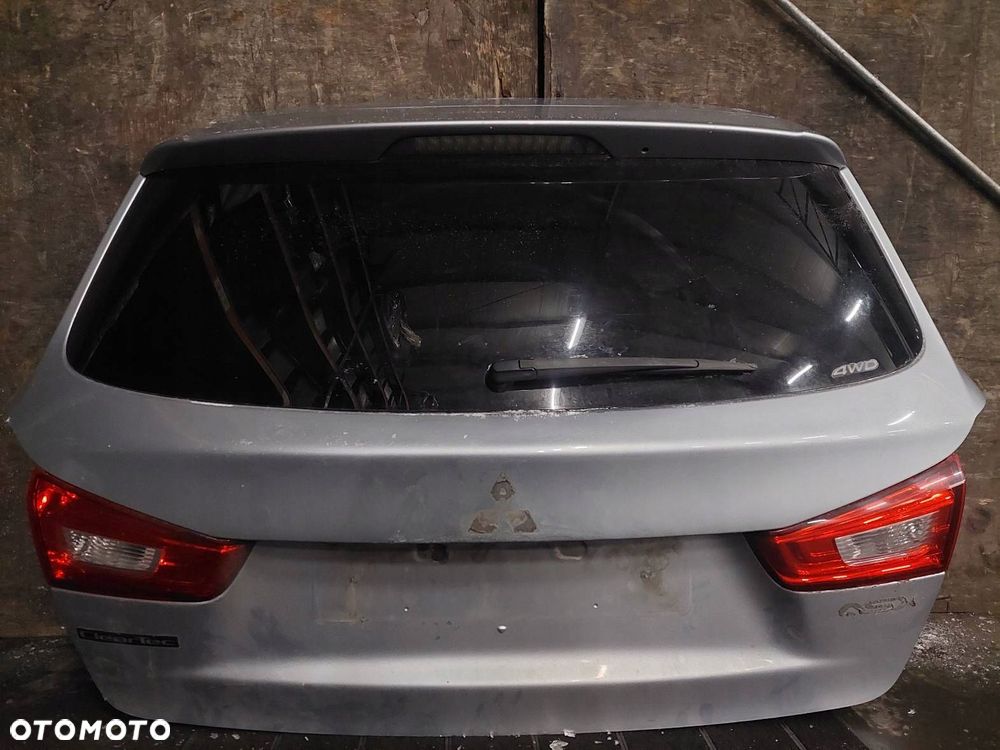 KOMPLETNY TYŁ KLAPA BAGAŻNIKA ZDERZAK TYŁ LAMPY MITSUBISHI ASX I A31A - 10