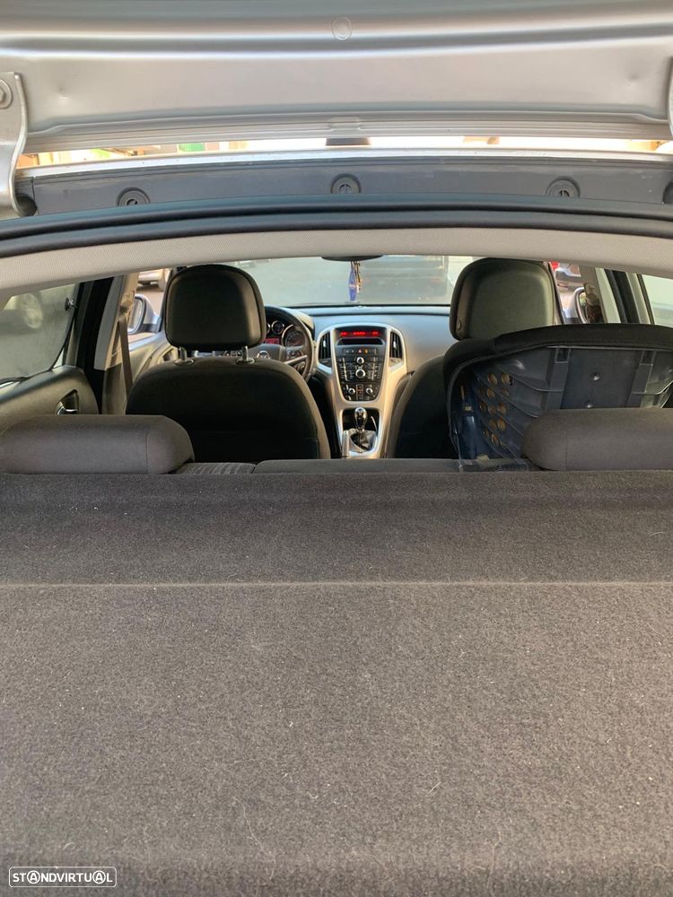 Opel Astra 1.3 CDTi Cosmo - 17