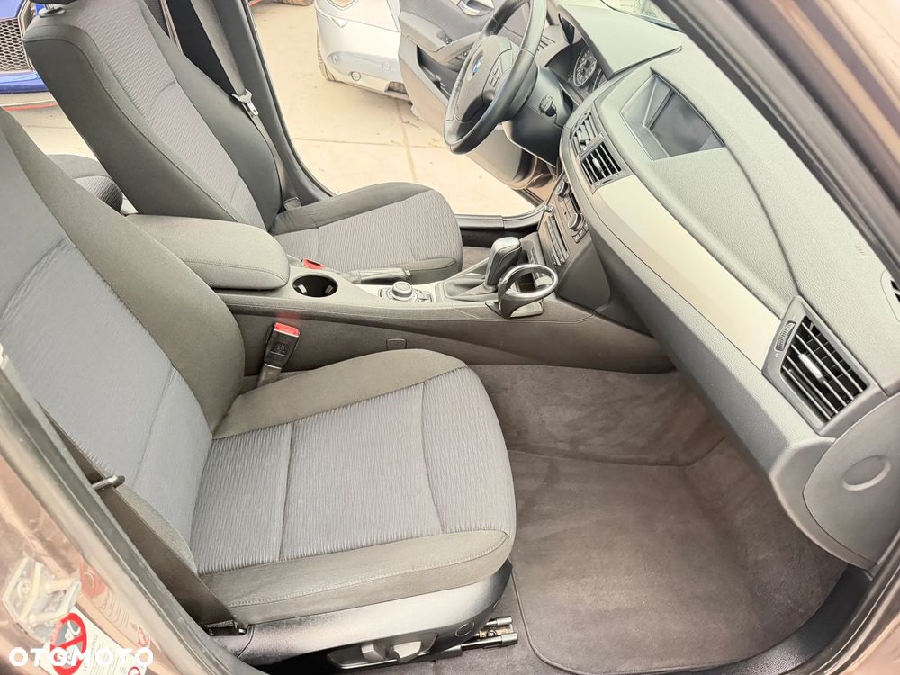 BMW X1 xDrive20d - 7