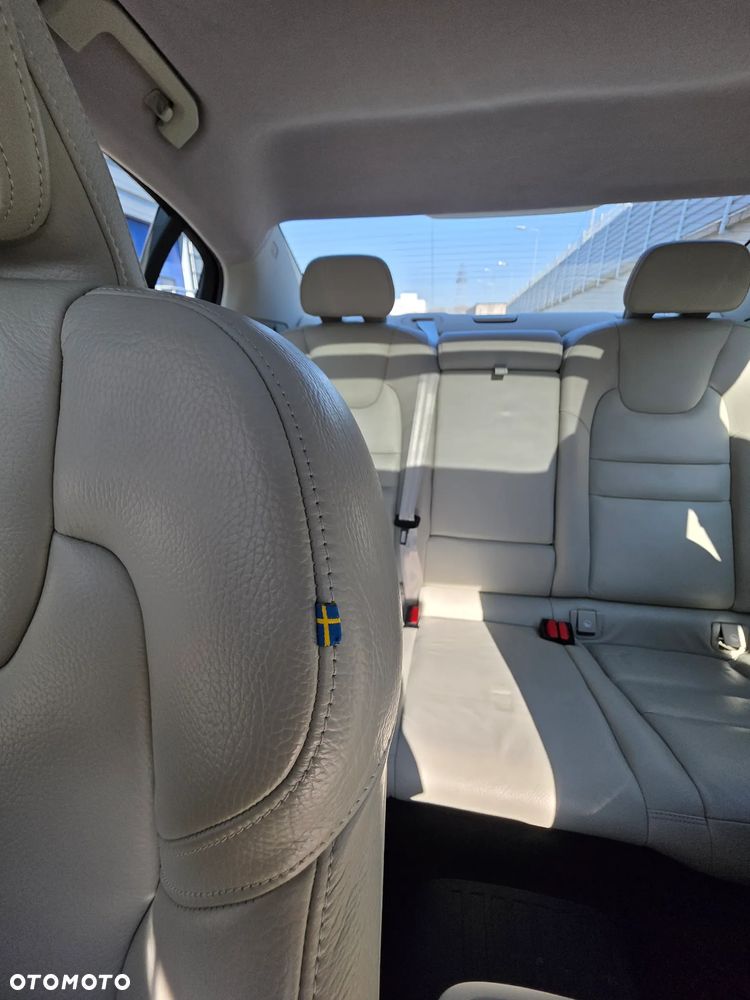 Volvo S60 B5 B Geartronic Inscription - 19