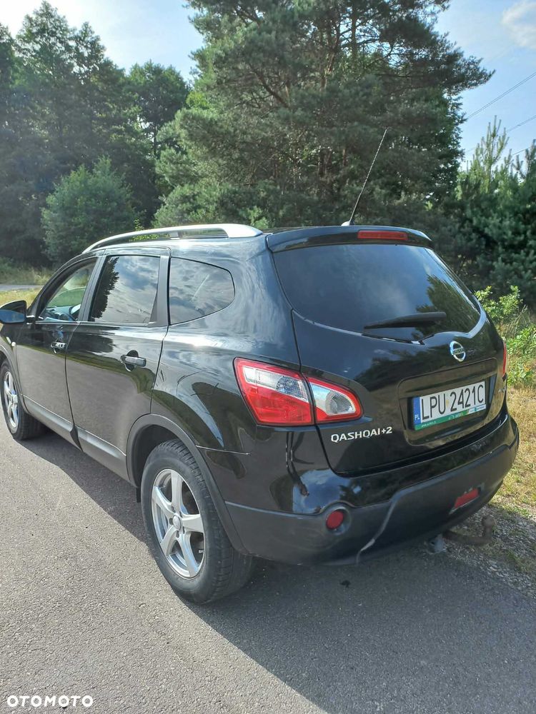 Nissan Qashqai+2 - 5