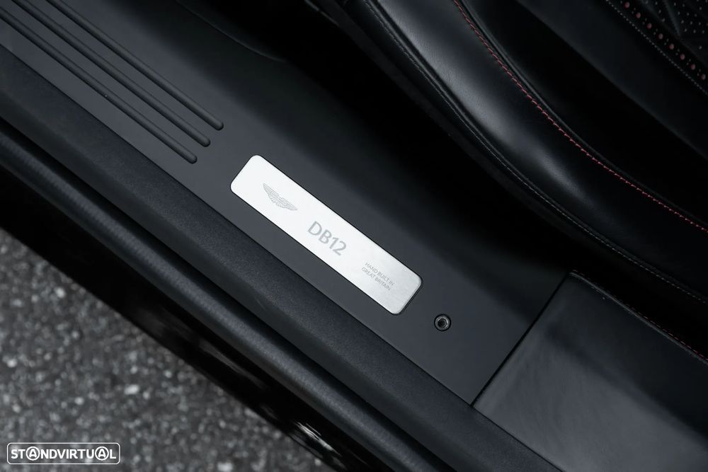 Aston Martin DB12 Coupé V8 Auto - 16