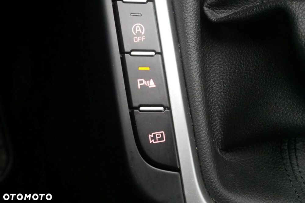 Kia Ceed 1.5 T-GDI M - 18