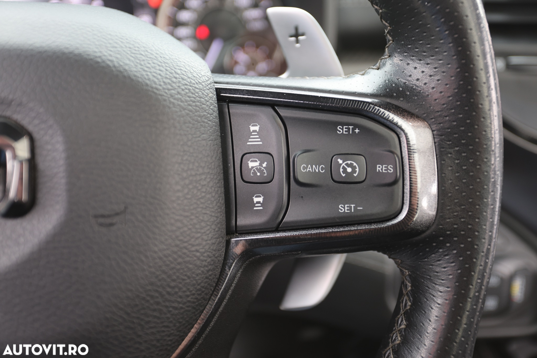 Dodge RAM - 33