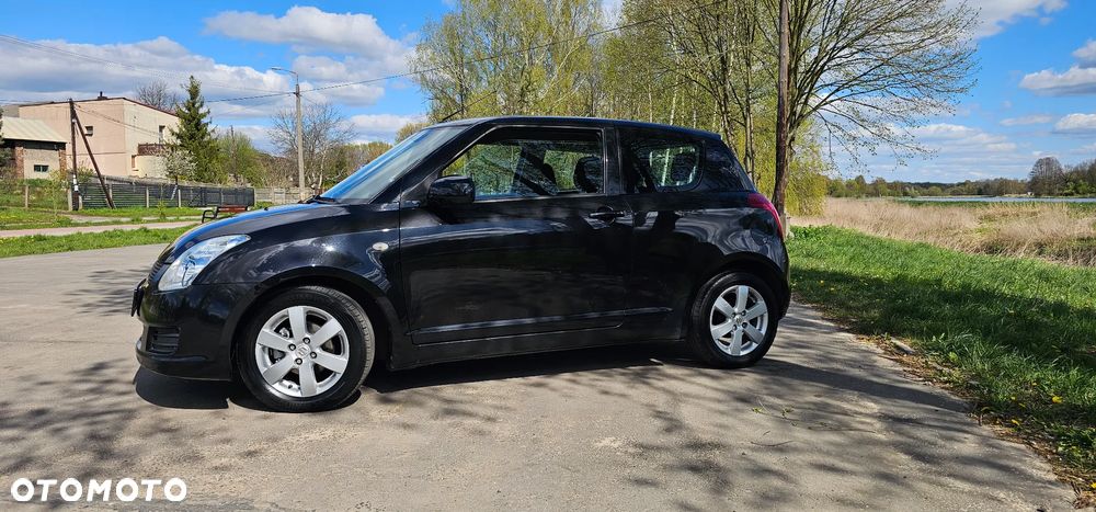 Suzuki Swift 1.3 Classic - 4