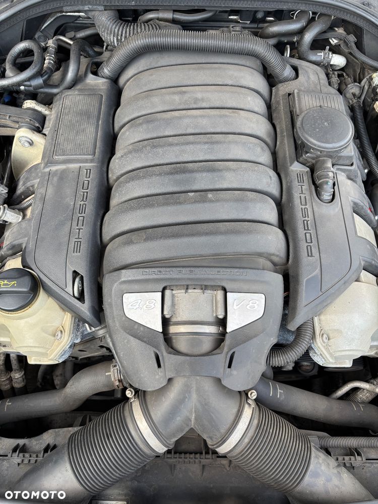 Porsche Panamera 4S - 38