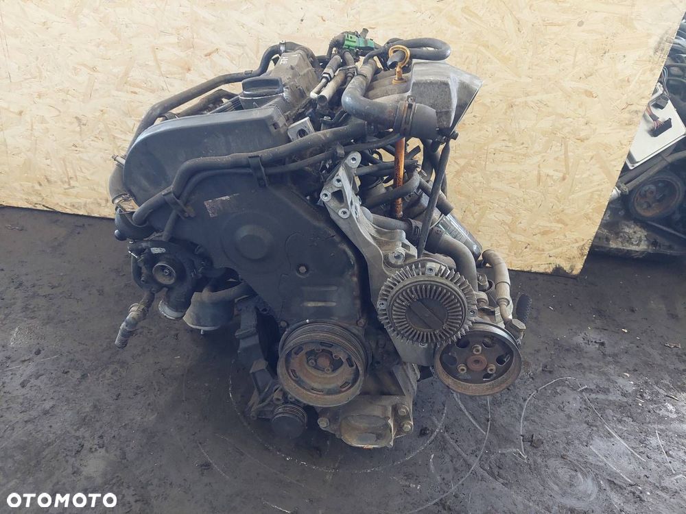 SILNIK BENZYNOWY + TURBOSPRĘŻARKA AUDI A6 C5 1.8 T AWT 058145703J - 6