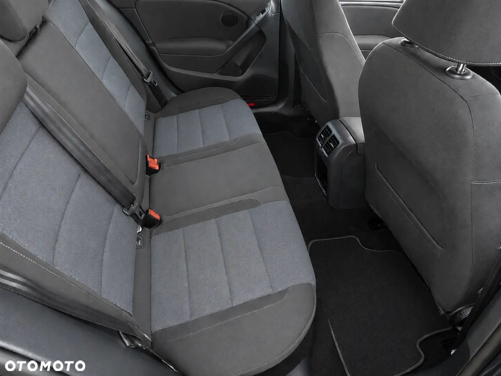 Volkswagen Golf 1.2 TSI Style - 21
