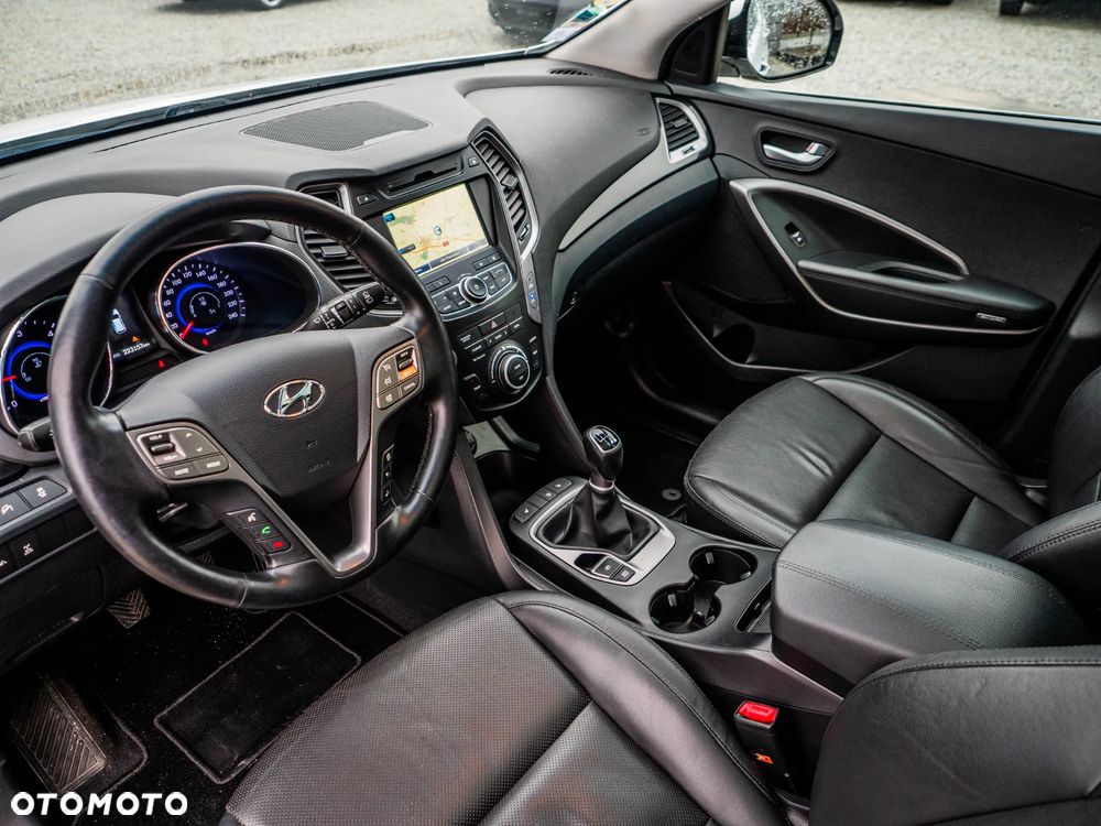 Hyundai Santa Fe - 24