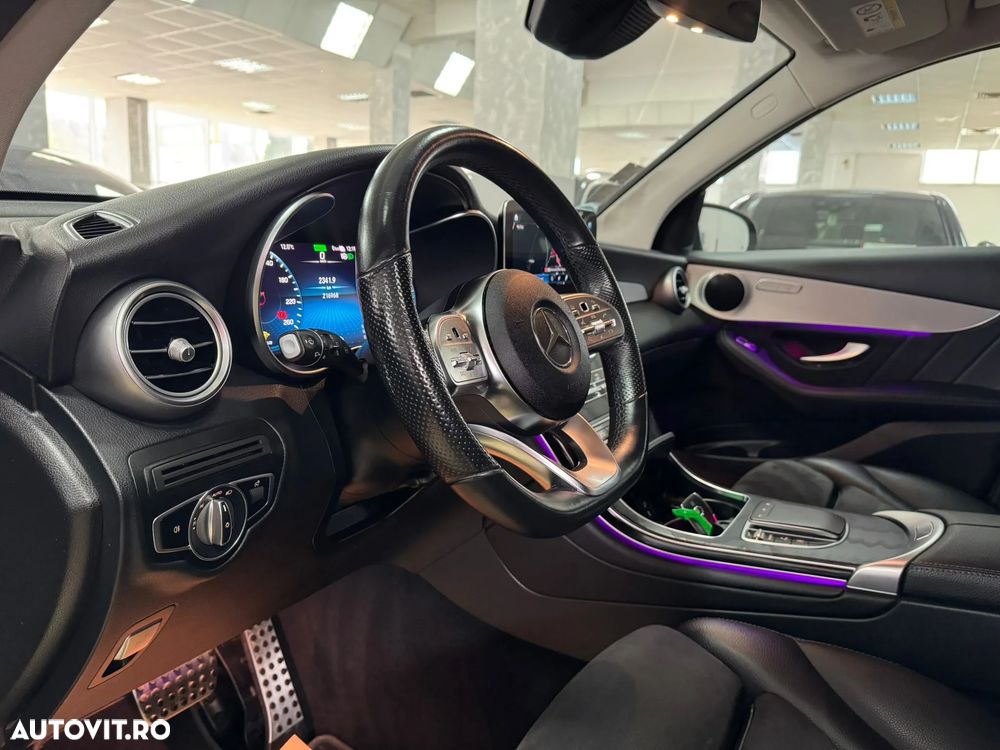 Mercedes-Benz GLC 300 e 4Matic 9G-TRONIC Edition AMG Line - 4