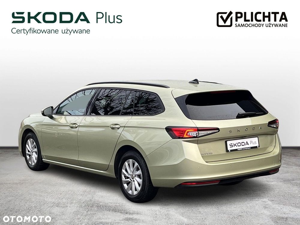 Skoda Superb 2.0 TDI SCR Essence DSG - 3