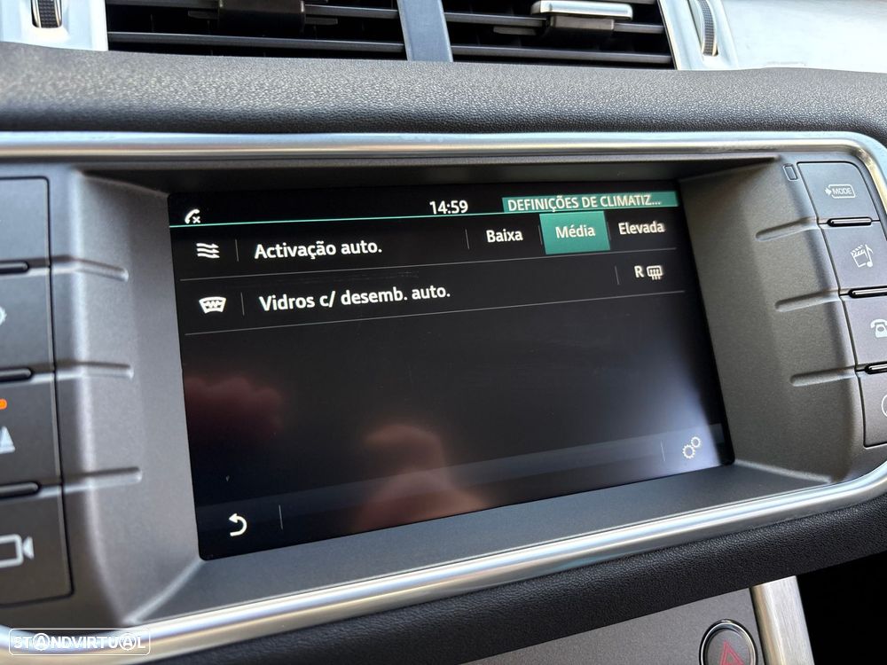 Land Rover Range Rover Evoque 2.0 eD4 SE Dynamic - 35