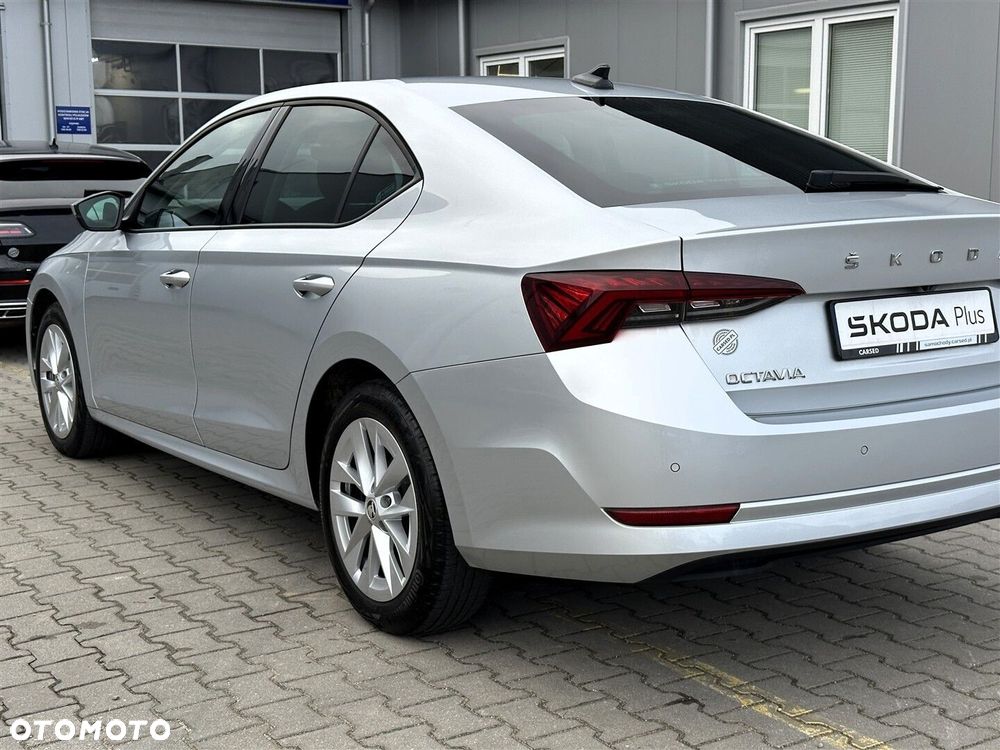 Skoda Octavia 1.5 TSI ACT Ambition - 36