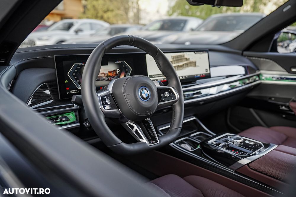 BMW Seria 7 - 27