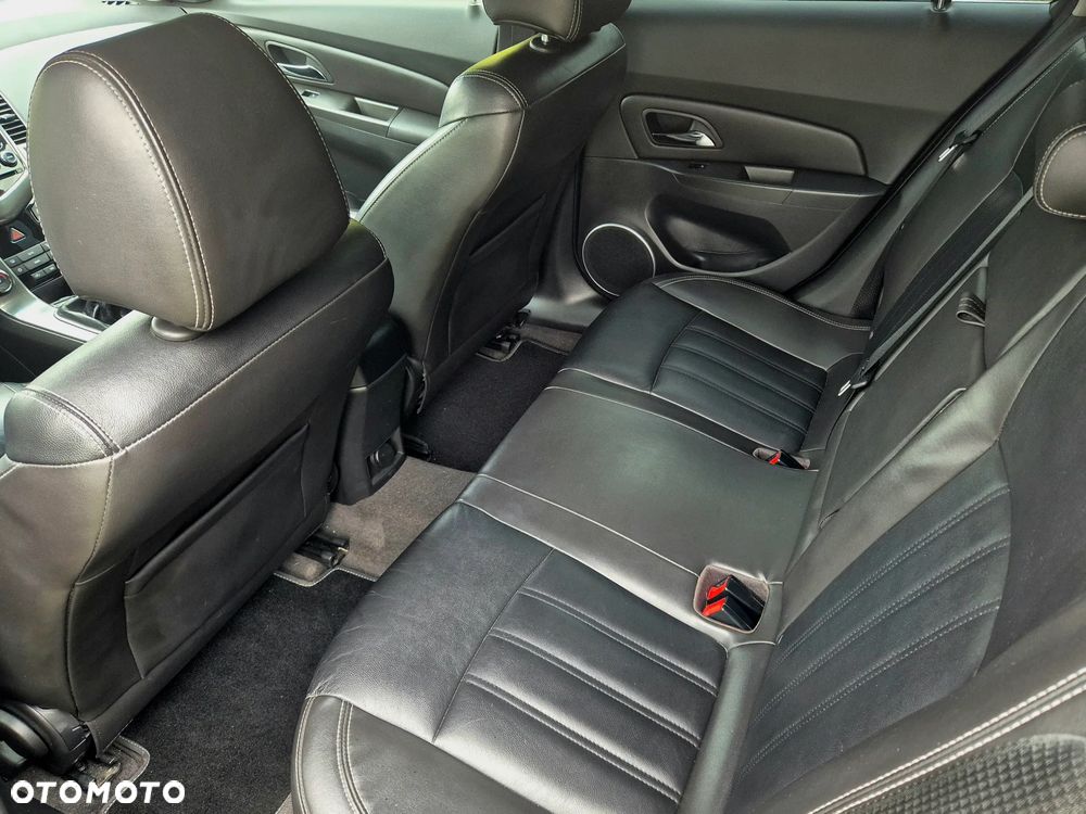 Chevrolet Cruze Station Wagon 1.4T LTZ - 10