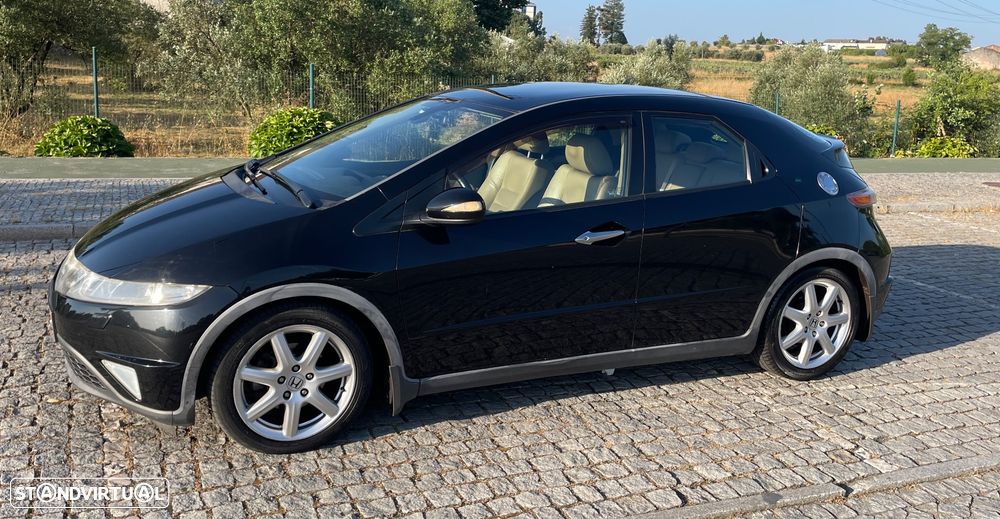 Honda Civic 2.2 i-CTDi Executive NAVI - 2