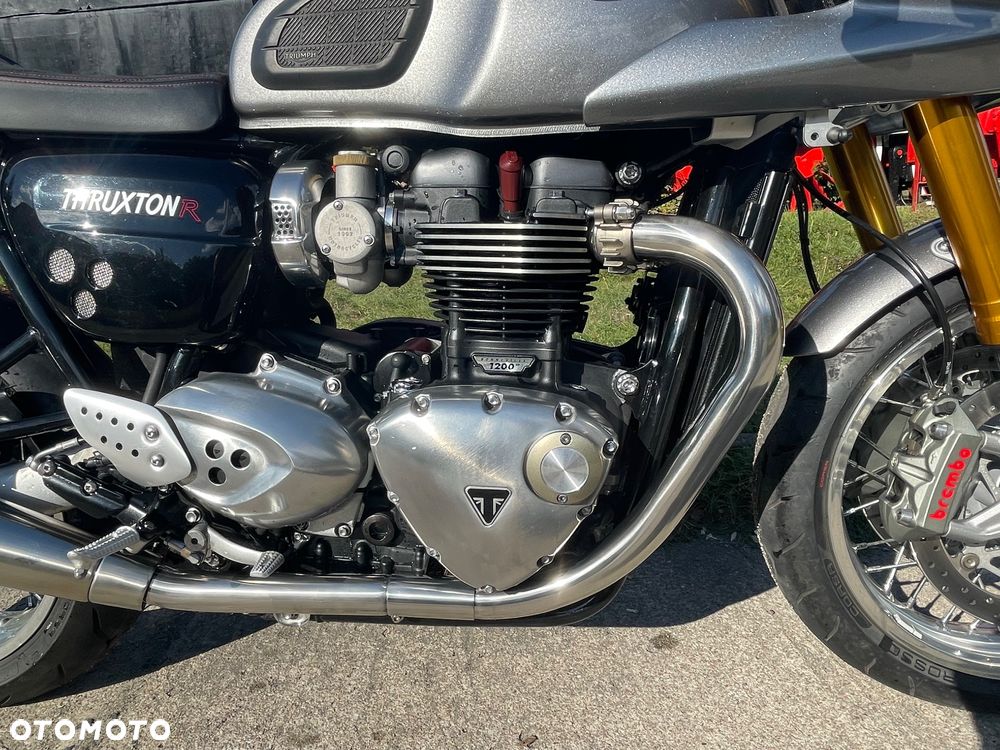 Triumph Thruxton - 10