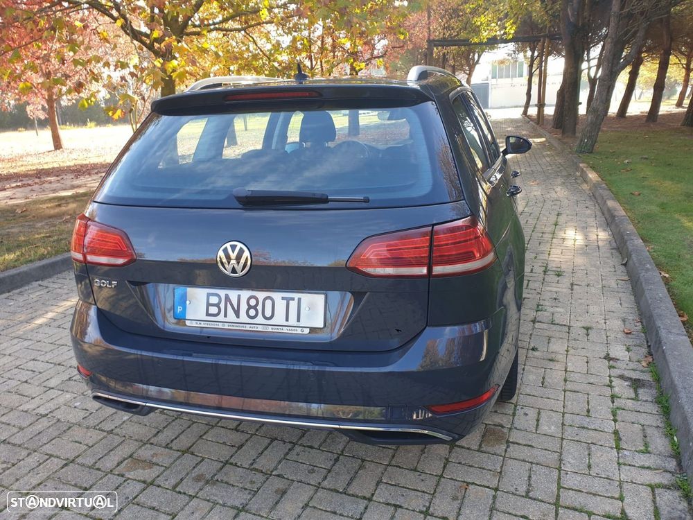 VW Golf Variant 1.6 TDi Confortline DSG - 12