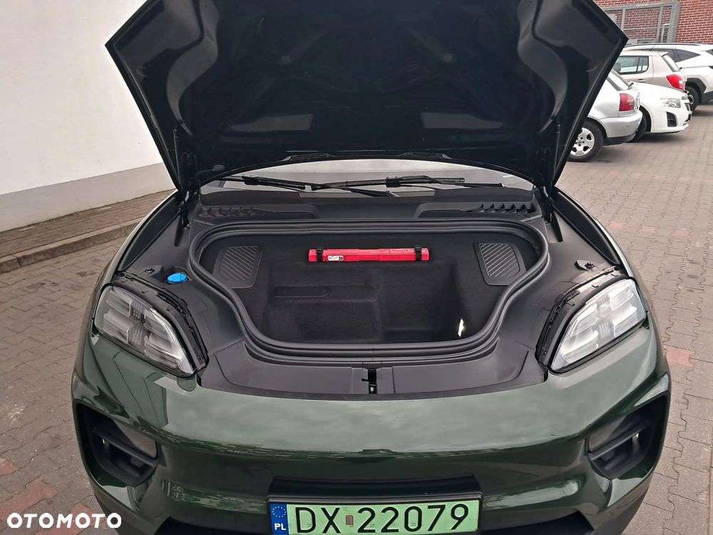 Porsche Macan 4 100kWh - 18