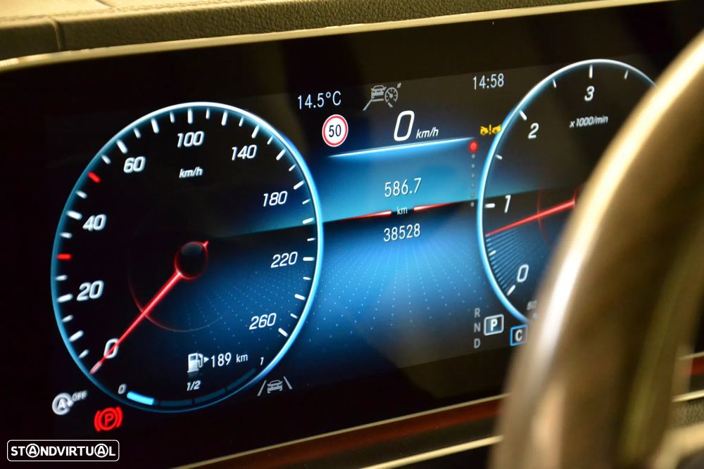 Mercedes-Benz GLS 400 d 4Matic 9G-TRONIC Exclusive - 24