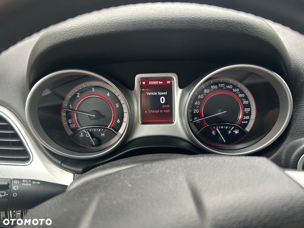 Fiat Freemont 2.0 Multijet 16V DPF Urban - 29