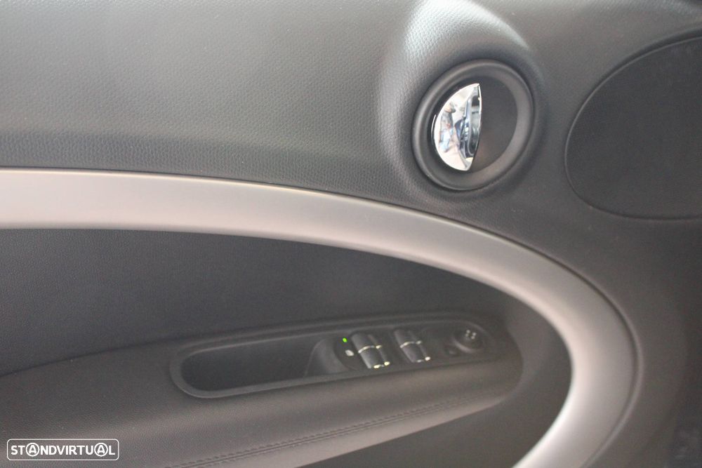 MINI Countryman Cooper D Auto - 6