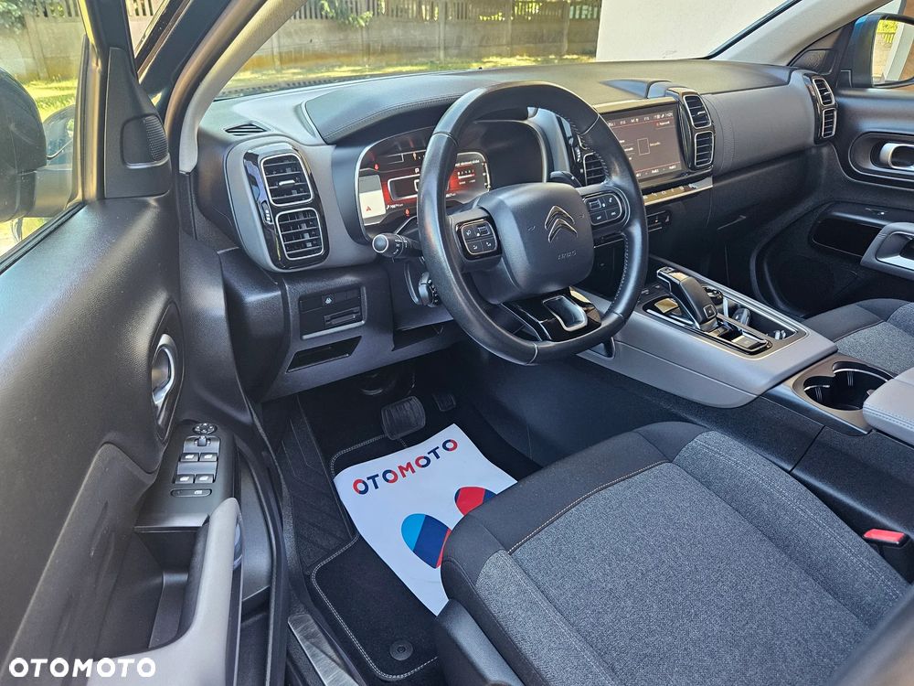 Citroën C5 Aircross 1.6 PureTech Live EAT8 - 2