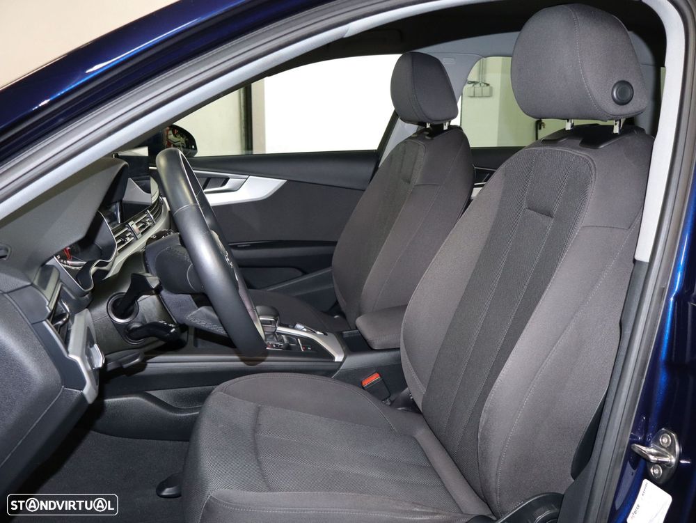 Audi A4 Avant 30 TDI Advanced S tronic - 8