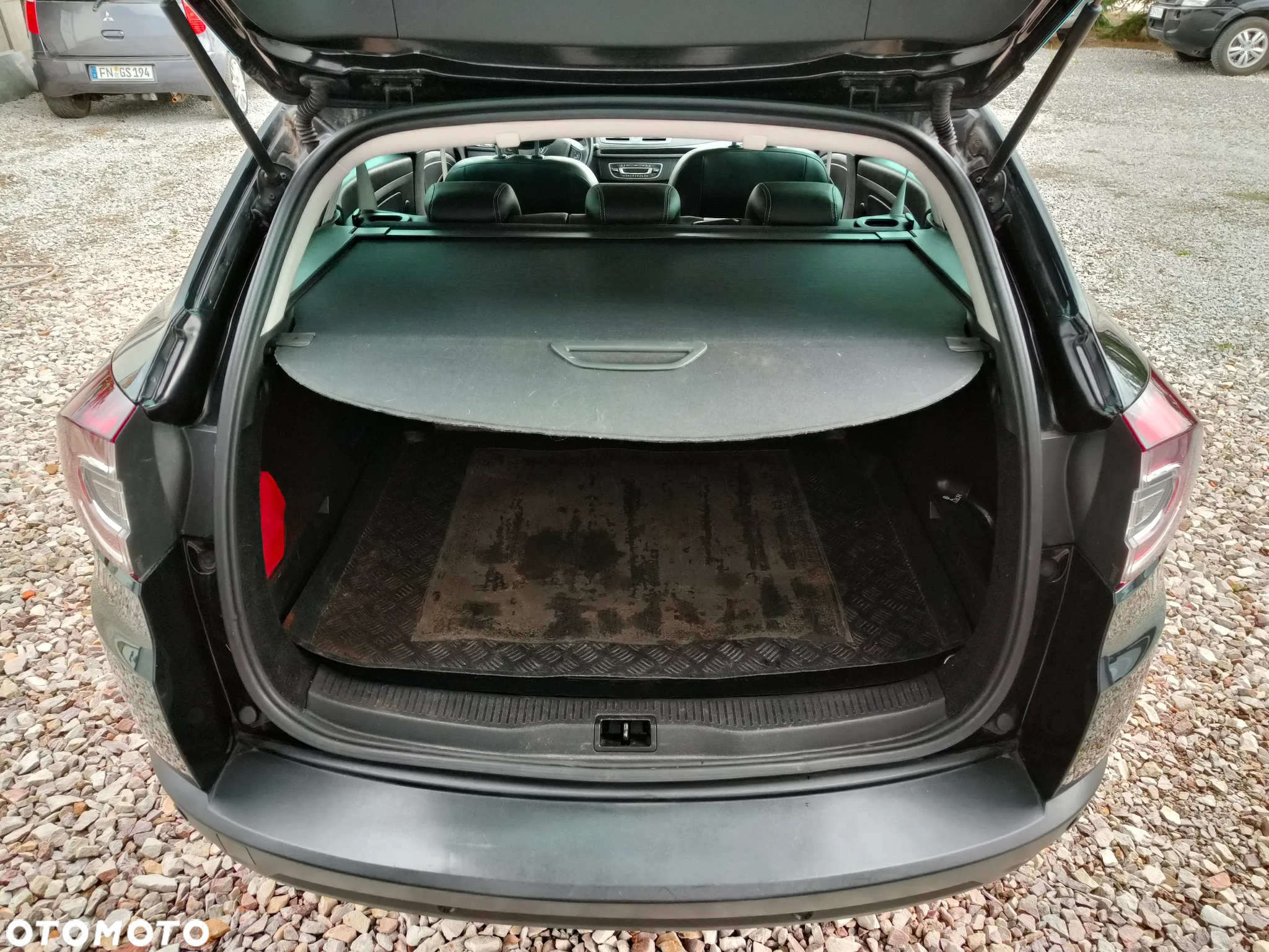 Renault Megane Grandtour TCe 130 Bose Edition - 15