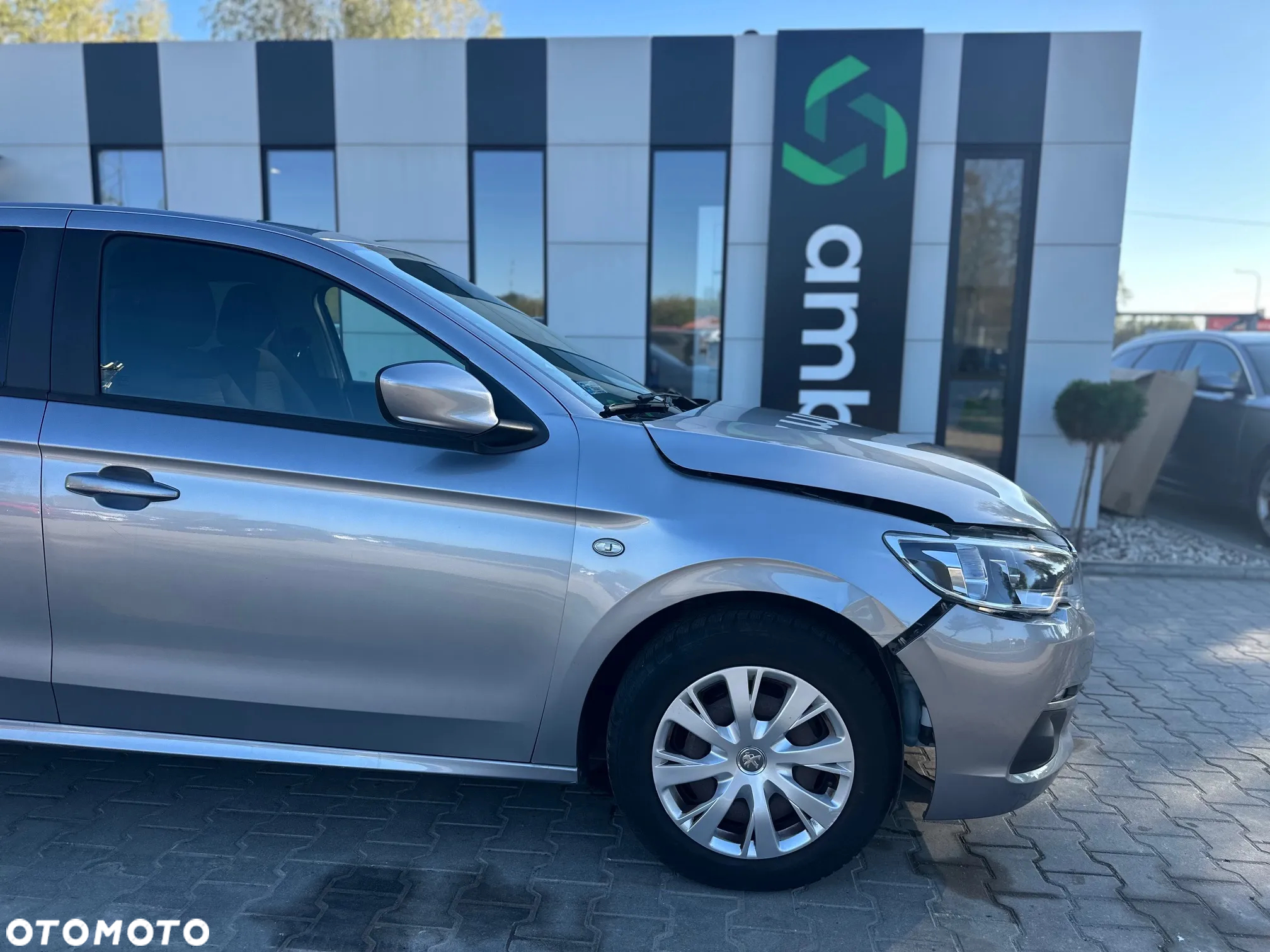 Peugeot 301 1.2 Pure Tech Active - 4