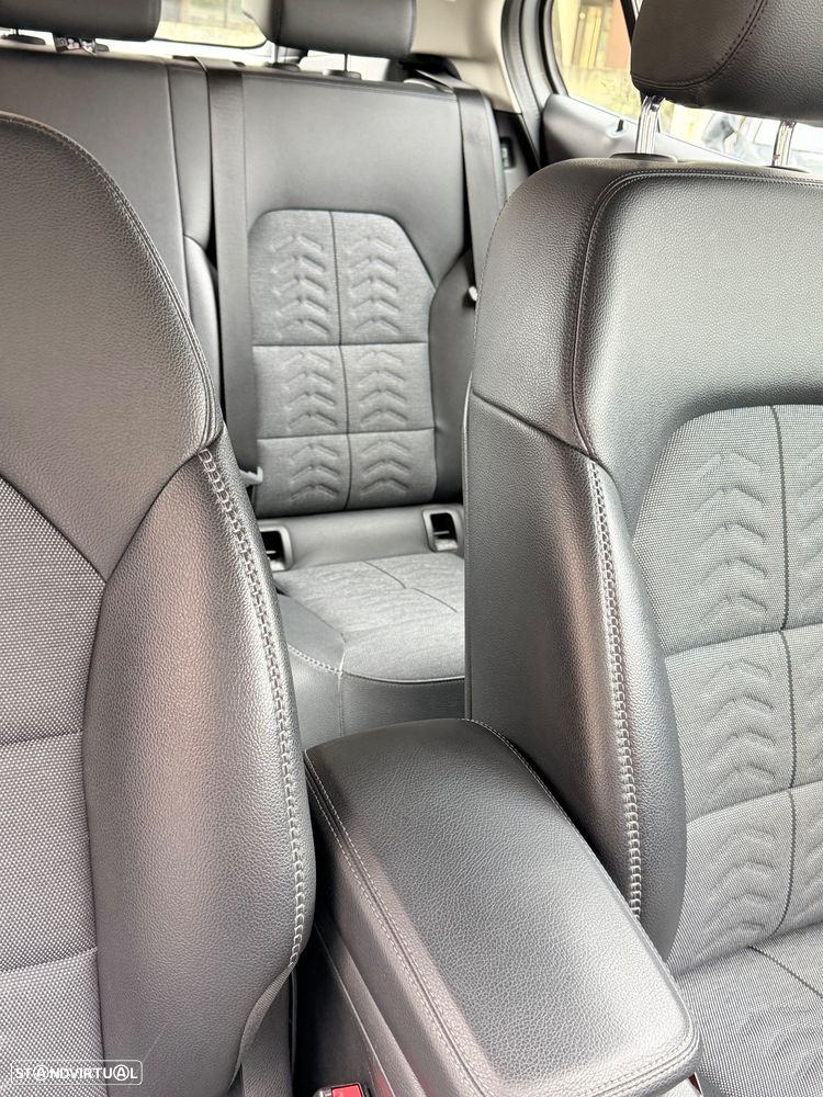 Mercedes-Benz GLA 180 d Style - 12