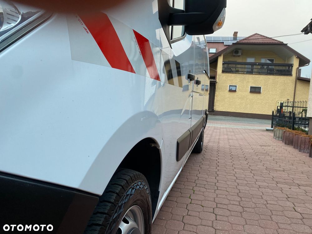 Renault Master L2 H2 warsztat mobilny zasilanie 230V - 10