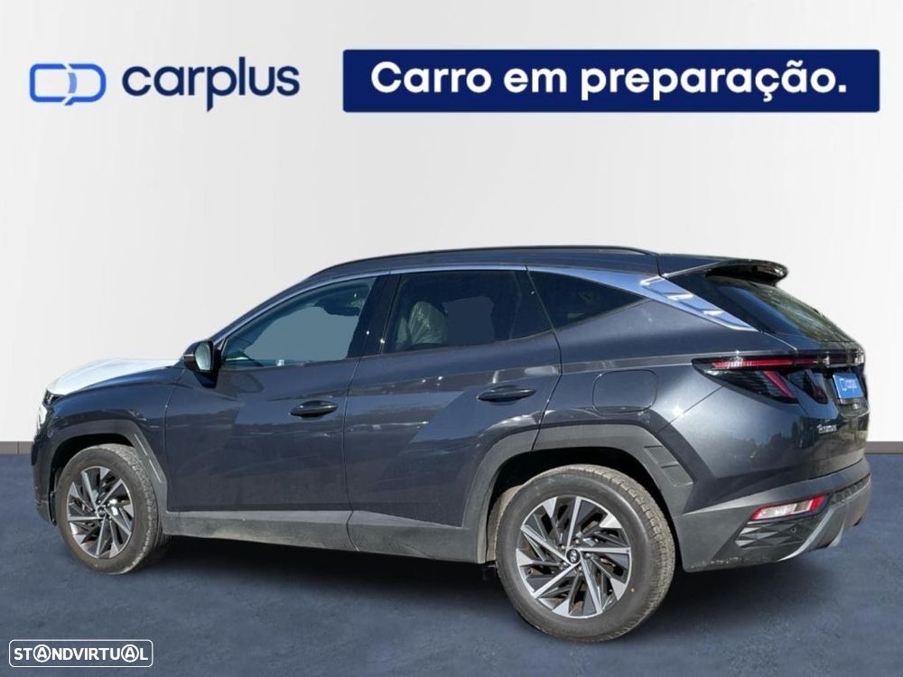 Hyundai Tucson - 2
