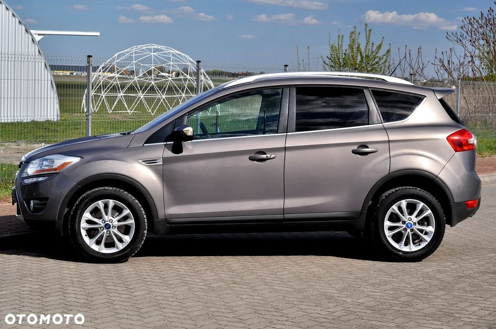 Ford Kuga - 12