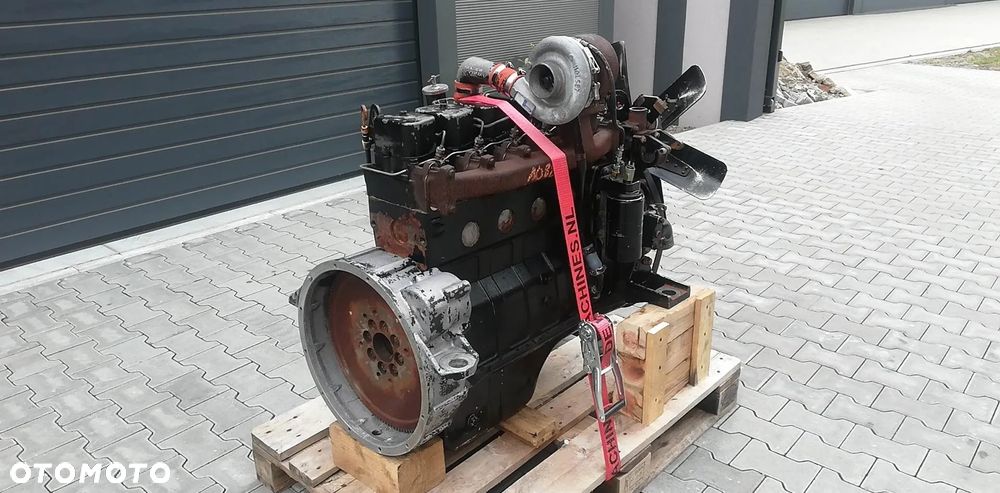 SILNIK CUMMINS 6T-590 TURBO 95 kW 13008 zł netto - 5