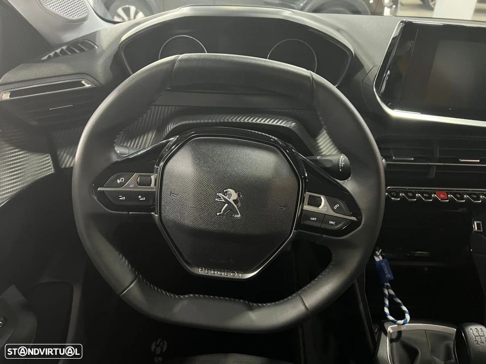 Peugeot 208 1.2 PureTech Active Pack - 16