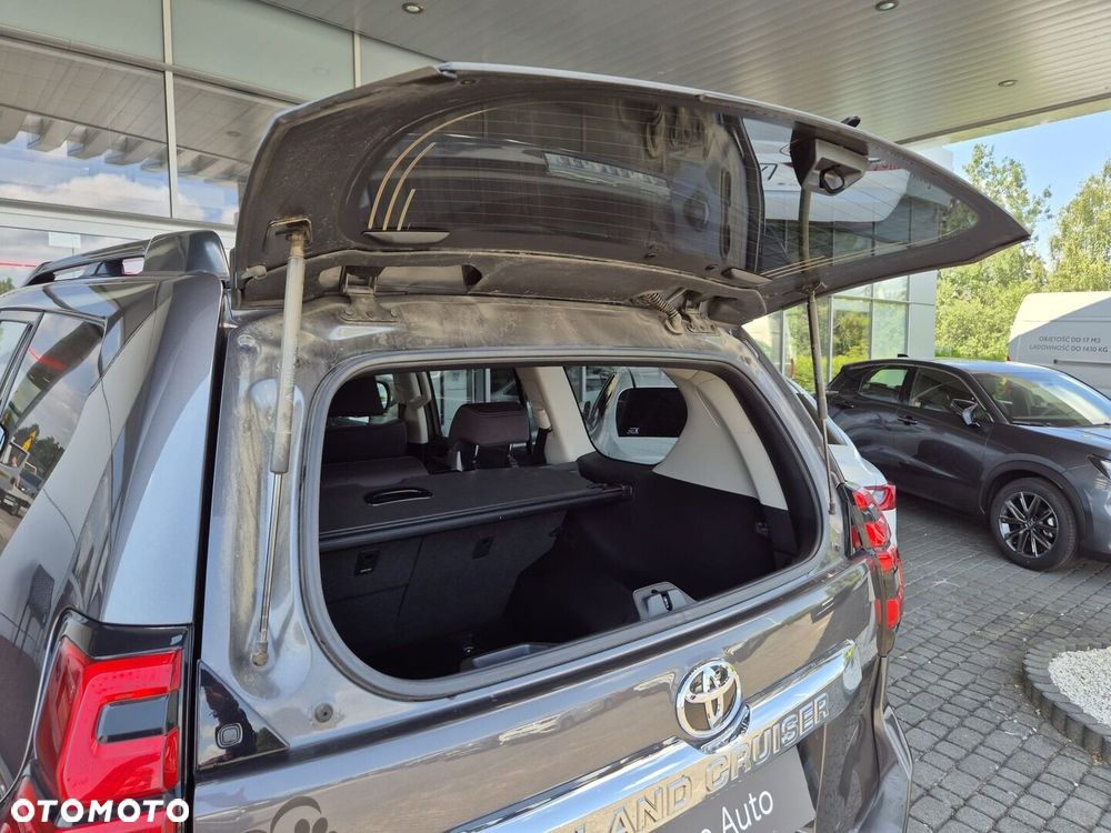 Toyota Land Cruiser LC 2.8 D-4D Prestige - 29