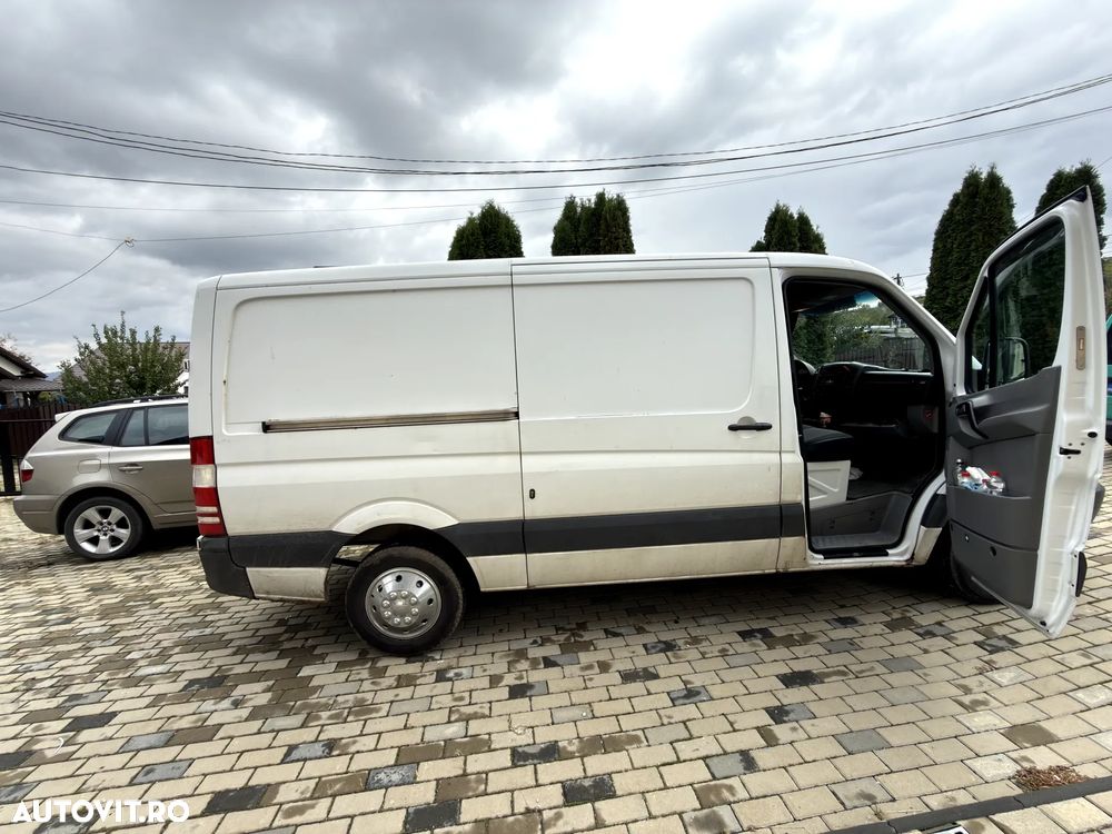 Mercedes-Benz Sprinter - 6