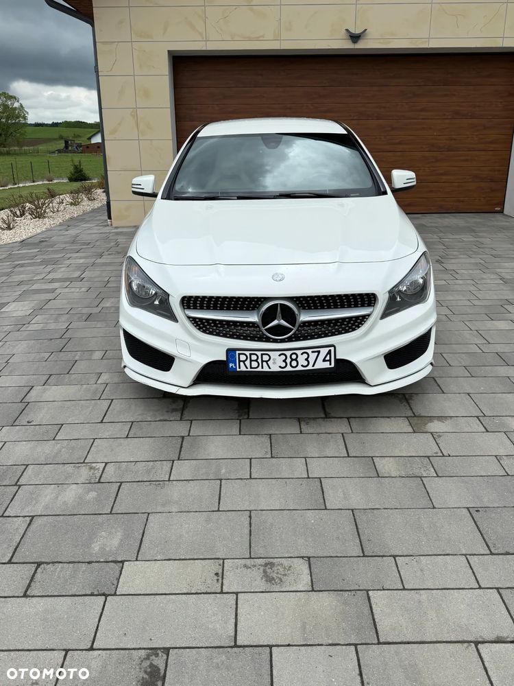 Mercedes-Benz CLA 250 7G-DCT AMG Line - 3