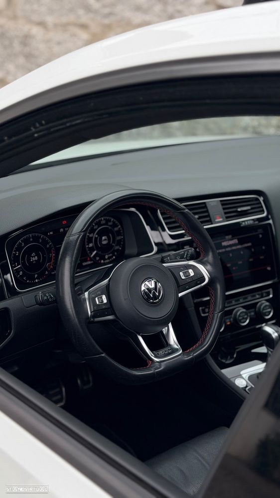 VW Golf 2.0 TSI GTI DSG Performance - 16