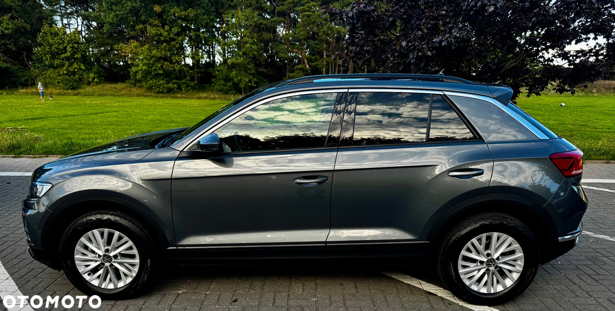 Volkswagen T-Roc 1.0 TSI Advance - 2