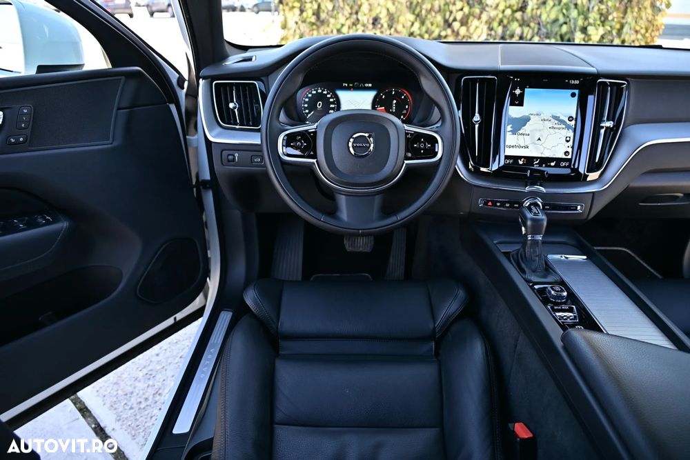 Volvo XC 60 D5 AWD Geartronic Inscription - 16