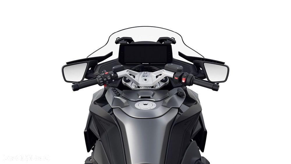 BMW R - 6